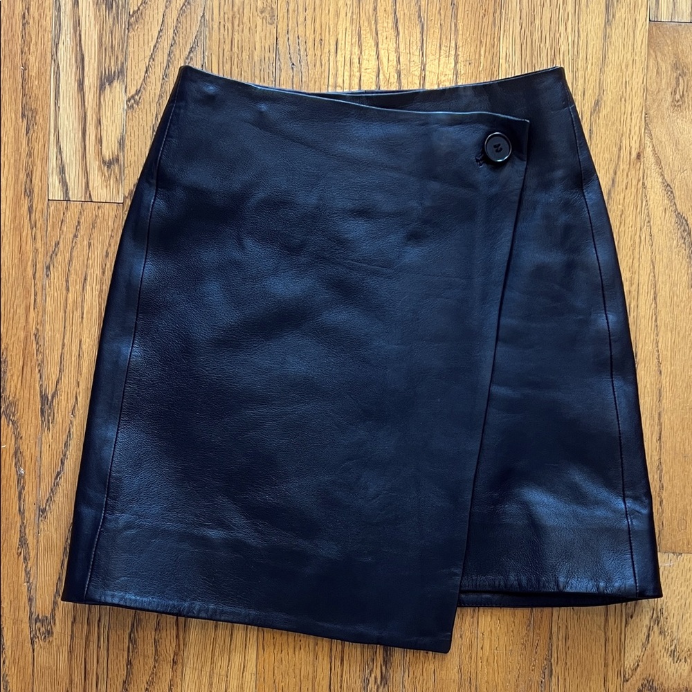 COS Black Leather Mini Skirt - Picture 4 of 7